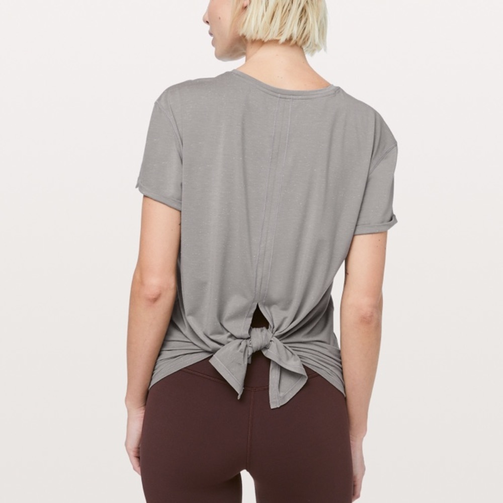 Lululemon Part Ways Tee (Grey)